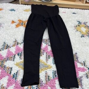 Destination Maternity Leggings